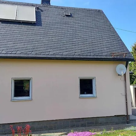 Semesterbostad Haus Am Waldstein